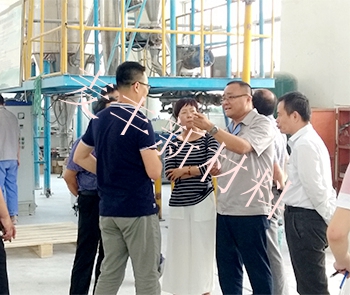 于長江與中科院技術交流